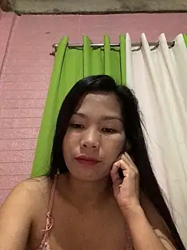 Snapshot of Cleo17 chatting on May 2026 02:12:01 PM Cleo17 online show from May 2026 02:12:01 PM