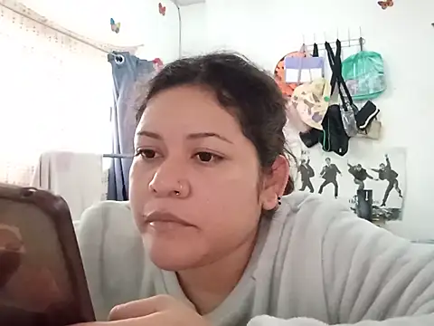Snapshot of Kitty_WetXxX chatting on June 2026 09:52:01 PM Kitty WetXxX online show from June 2026 09:52:01 PM