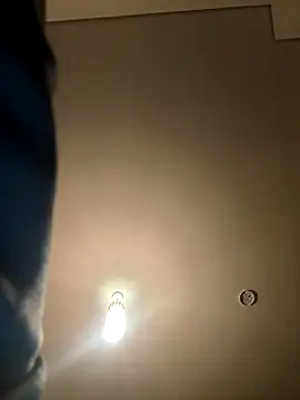 hornyboy18- - online show from December 2025 06:01:02 PM