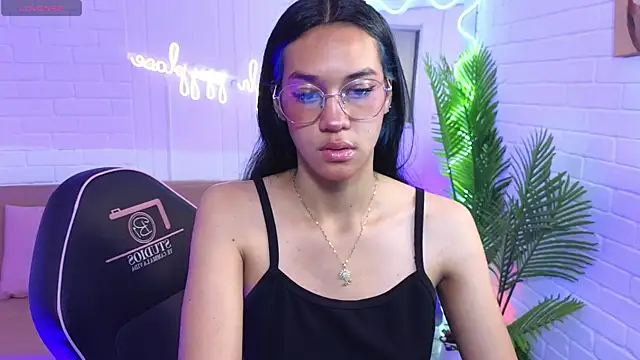 artemiss tay online show from October 2025 07:11:01 PM