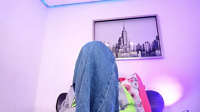 sarah ashbourne online show from October 2025 05:35:01 PM