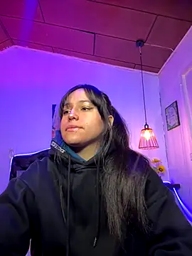 Eymmy 24 online show from October 2025 02:56:02 AM