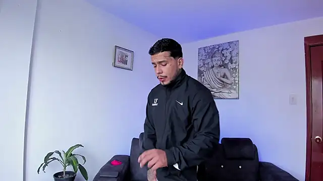 DeimonOficial online show from March 2026 12:10:01 PM