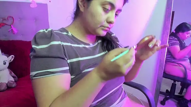 Snapshot of TifanyAmazinng chatting on February 2026 12:45:01 PM TifanyAmazinng online show from February 2026 12:45:01 PM