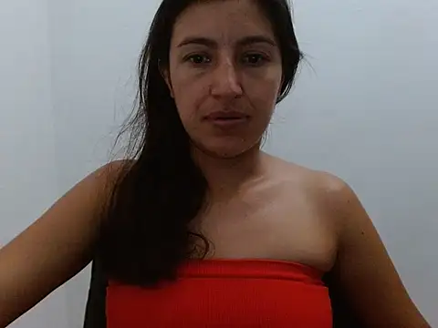 Snapshot of SarahFriendly chatting on May 2026 04:10:02 AM SarahFriendly online show from May 2026 04:10:02 AM