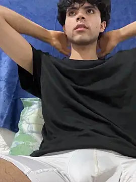 Axel-Mejia online show from November 2025 02:33:01 AM