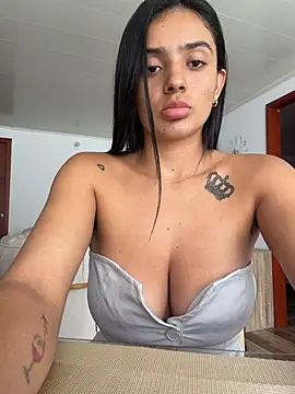 Snapshot of AnaaFaith_ chatting on February 2026 06:28:01 PM AnaaFaith online show from February 2026 06:28:01 PM