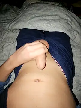 Snapshot of NonDirloAllaMamma chatting on October 2025 01:56:02 PM NonDirloAllaMamma online show from October 2025 01:56:02 PM