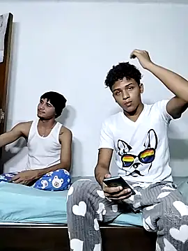 Manuel Mateus1 online show from November 2025 02:43:01 AM