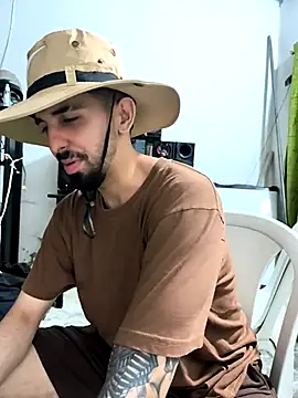 giannis090 online show from October 2025 04:42:01 AM