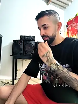 giannis090 online show from November 2025 07:57:01 PM