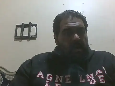 elpoop7305 online show from January 2026 07:08:02 PM