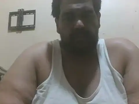 Snapshot of elpoop7305 chatting on July 2026 09:38:01 AM elpoop7305 online show from July 2026 09:38:01 AM