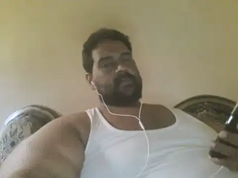 Snapshot of elpoop7305 chatting on July 2026 10:57:02 AM elpoop7305 online show from July 2026 10:57:02 AM