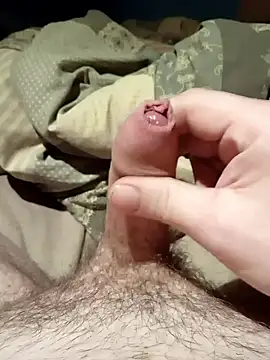 Snapshot of Tom1199Timer chatting on January 2026 01:41:02 AM Tom1199Timer online show from January 2026 01:41:02 AM