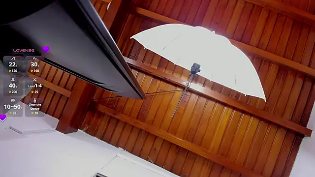 JenniferAuriston online show from September 2025 08:41:01 PM