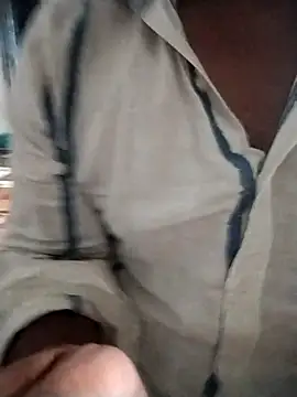 Snapshot of creatureneed1 chatting on October 2025 09:51:01 AM creatureneed1 online show from October 2025 09:51:01 AM