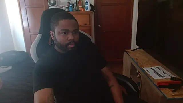 Breadwinnah online show from April 2026 07:37:02 PM