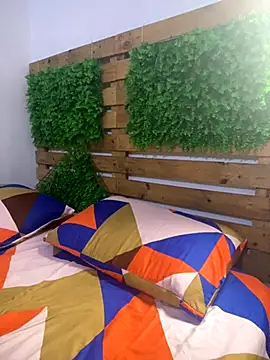 Snapshot of Phonx07 chatting on September 2025 10:49:02 AM Phonx07 online show from September 2025 10:49:02 AM