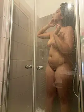 DreamThickCouple online show from August 2026 08:22:02 PM