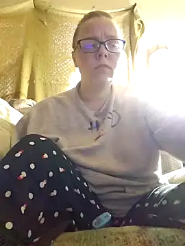 countrymomma online show from September 2025 12:54:01 PM