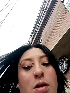 megan fox5 online show from October 2025 04:49:01 PM