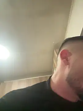 Gold7leonnnn online show from April 2026 07:08:02 PM