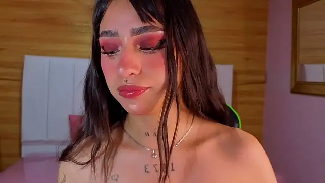 Snapshot of Abril_Velvet_a_ chatting on January 2026 12:42:02 PM Abril Velvet a online show from January 2026 12:42:02 PM
