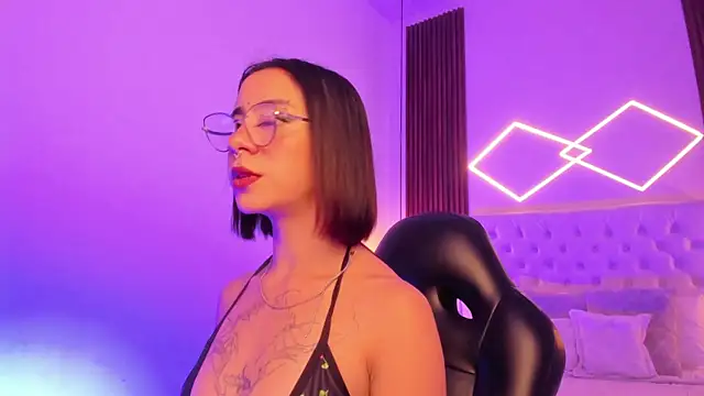 ZamabyCrucie online show from January 2026 11:52:02 PM