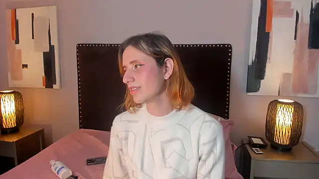 seraphine star online show from February 2026 12:09:02 PM