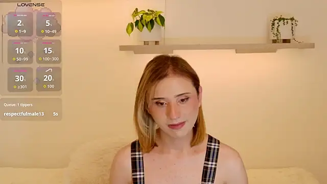 Snapshot of seraphine_star chatting on July 2026 08:38:02 PM seraphine star online show from July 2026 08:38:02 PM