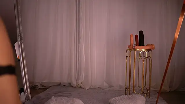 NickyBenz online show from October 2025 06:05:02 PM