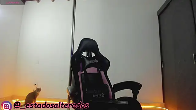 auraeroticaxxx online show from April 2026 04:45:01 AM