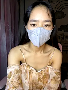 TiNa 04 online show from October 2025 10:49:02 PM