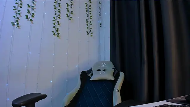 Your Claddagh online show from April 2026 07:38:02 PM