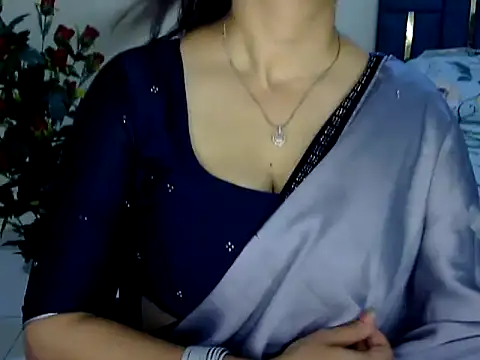 Snapshot of Rumi_cute chatting on April 2026 04:04:02 PM Rumi cute online show from April 2026 04:04:02 PM