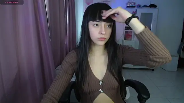 Snapshot of violetta_blackk chatting on March 2026 04:54:01 PM violetta blackk online show from March 2026 04:54:01 PM