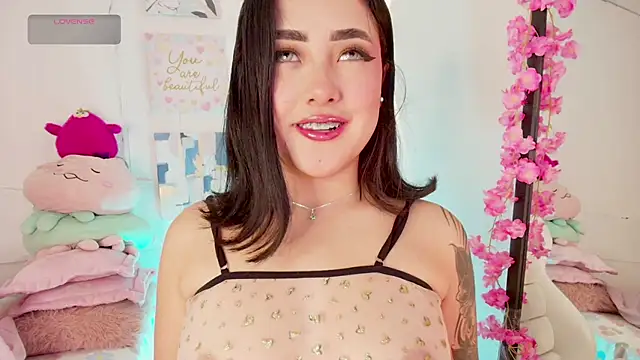 justonecute online show from September 2025 12:44:01 AM