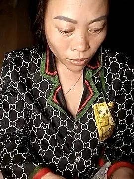 CoMay003 online show from April 2026 09:26:02 PM