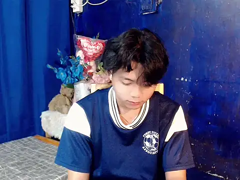 Snapshot of youre_BabyBoy chatting on November 2025 04:33:01 AM youre BabyBoy online show from November 2025 04:33:01 AM