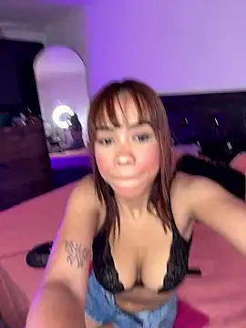 samiacooper25 online show from January 2026 02:06:02 AM