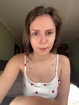 aurora pink  online show from October 2025 10:05:01 AM