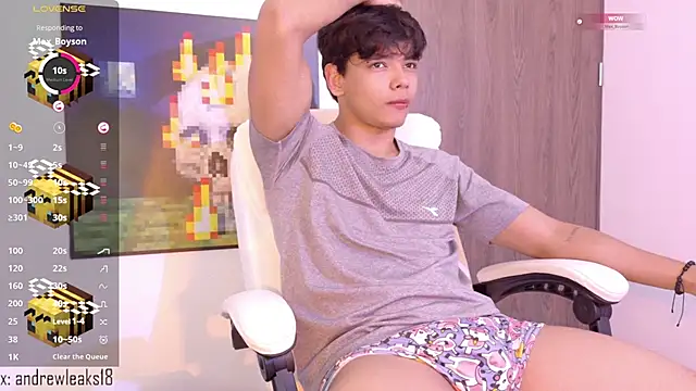 an drew18 online show from December 2025 12:32:01 PM