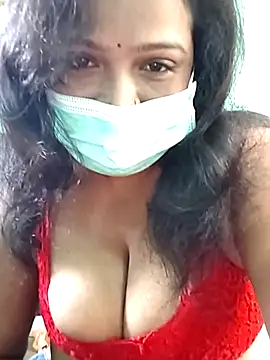 misspriya03 online show from October 2025 08:14:01 AM