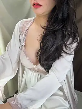 Voyerra g online show from February 2026 12:49:01 AM