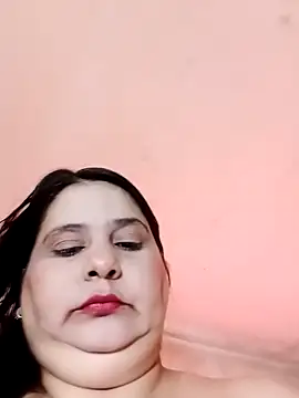 Snapshot of Ayma1983 chatting on November 2025 10:27:01 AM Ayma1983 online show from November 2025 10:27:01 AM