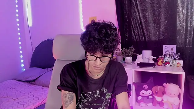 Snapshot of Khada__Jhin4 chatting on October 2025 08:20:02 PM Khada  Jhin4 online show from October 2025 08:20:02 PM