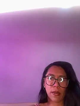 Snapshot of princesaliay chatting on September 2025 08:53:02 PM princesaliay online show from September 2025 08:53:02 PM