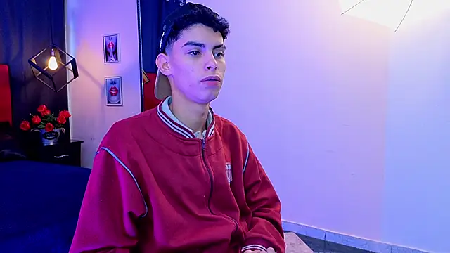 Room 69x online show from September 2025 04:50:01 PM