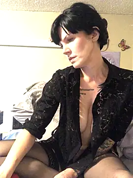mzz lillypillxoxo online show from October 2025 02:59:02 PM